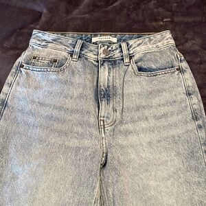 90s boyfriend baggy jeans